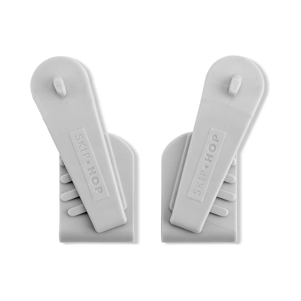 Skip Hop 2-pk. Car Seat Harness Magnets 1 Skip Hop 2-pk. Car Seat Harness Magnets